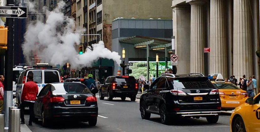 a busy street in NYC