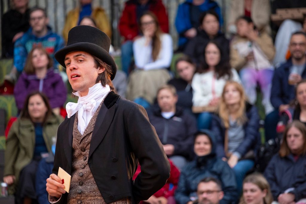 Ethan Reid as Mr Darcy