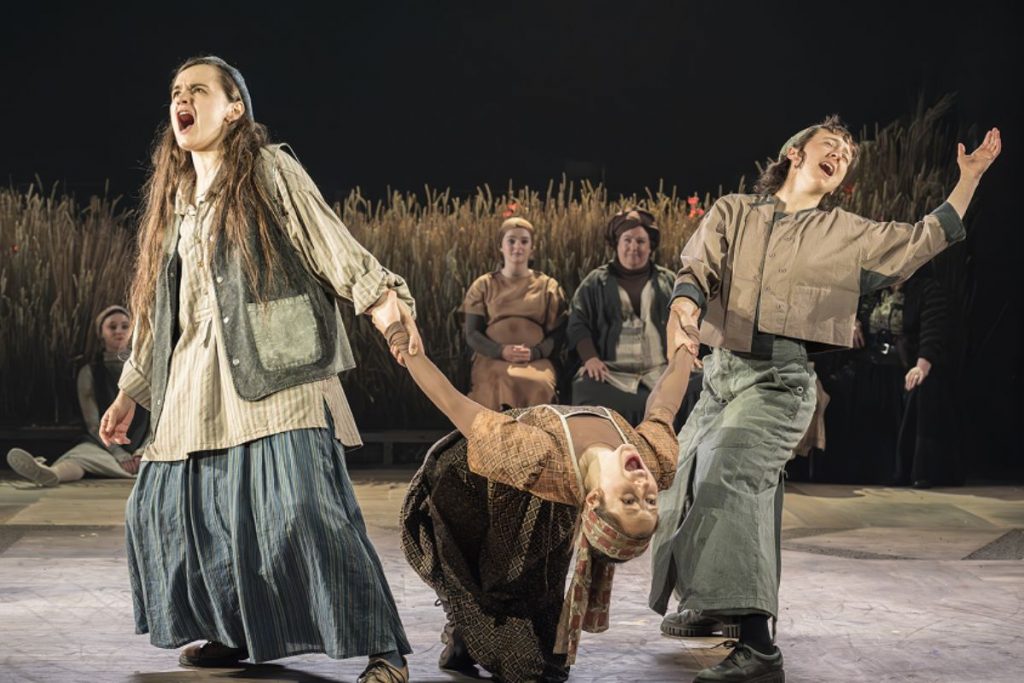 Credit_ Fiddler on the Roof Official UK Website (2)