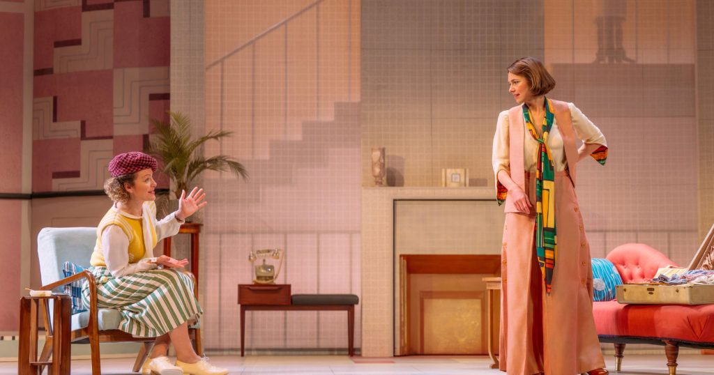 The Constant Wife - image by Mihaela Bodlovic-174-RT