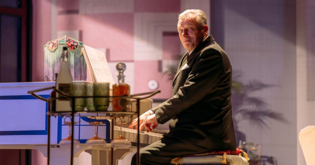 Philip Rham (Bentley) - The Constant Wife - image by Mihaela Bodlovic-3-RT