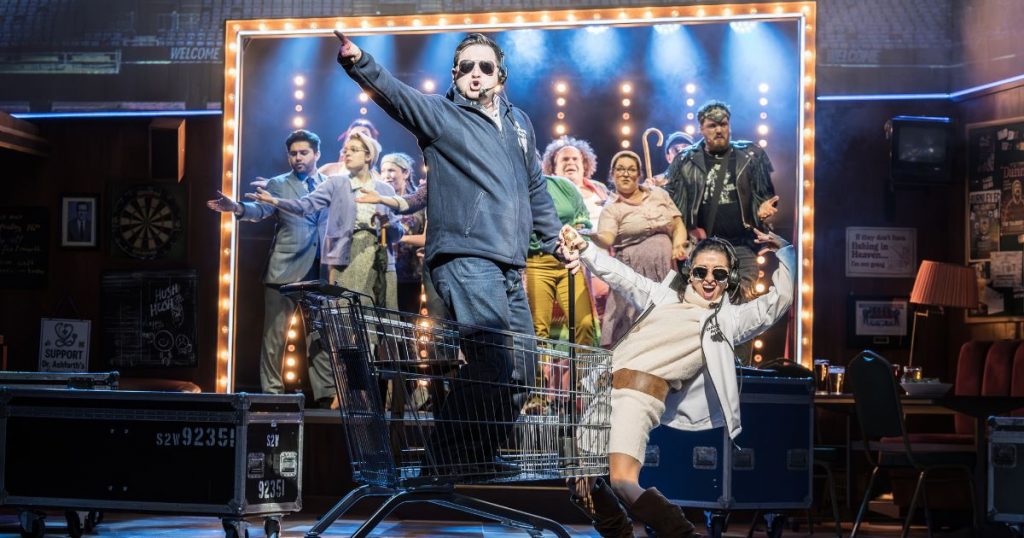 Bank of Dave Sam Lupton, Hayley Tamaddon & Company - Credit - Mark Brenner