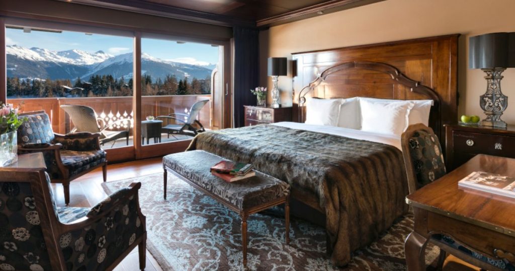Deluxe rooms at Guarda Golf Hotel and Residences with a view of the Alps - Credit - Guarda Golf Hotel and Residences